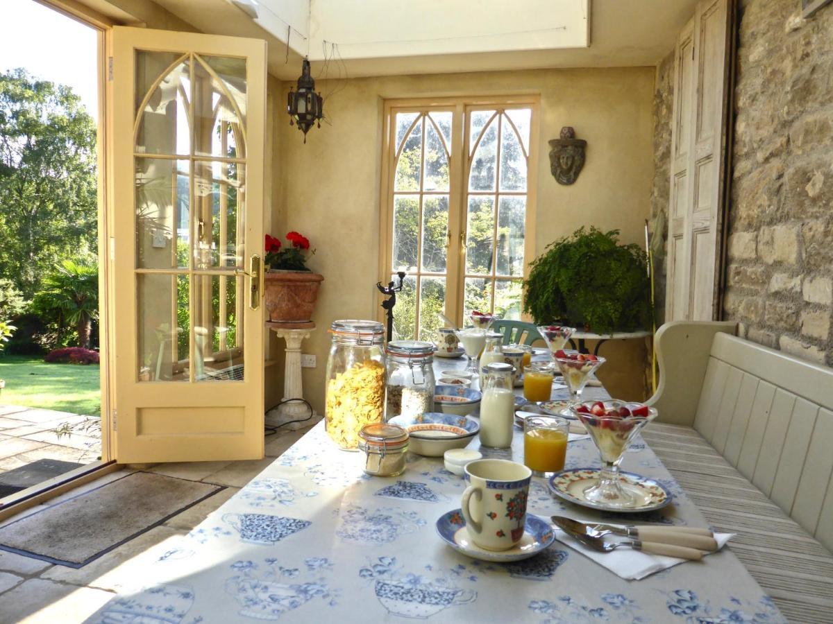 Dolphin House Bed & Breakfast Batheaston Exterior photo